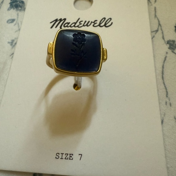 NWT Madewell Impression Resin Flower Signet Ring Blue Jay/Gold - Picture 4 of 4